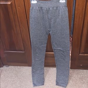 Stretchy thick gray leggings